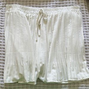 ARULA SKORT